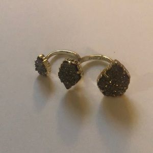 Kendra Scott knuckle ring